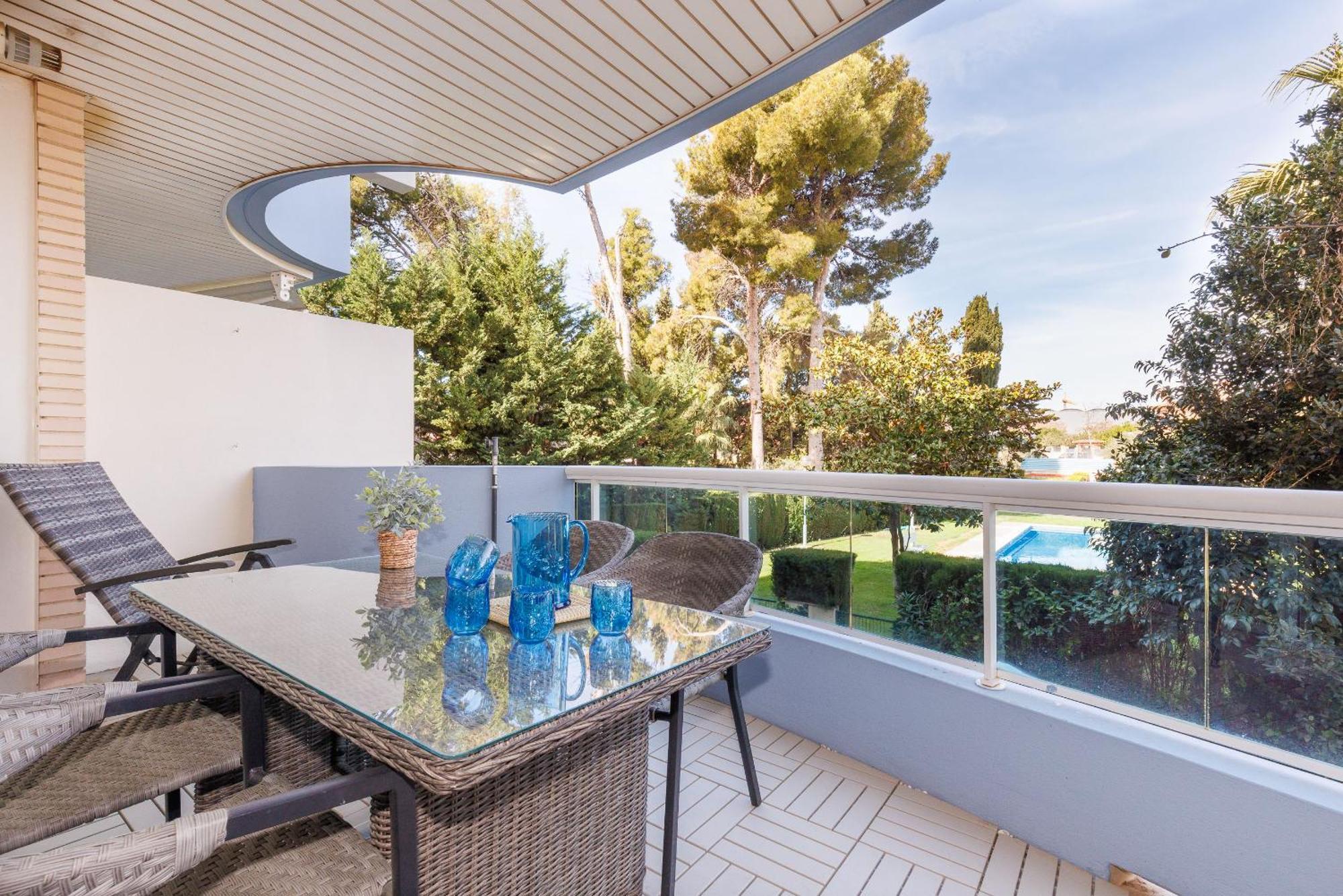 Uhc Els Pins Apartments Salou Zewnętrze zdjęcie
